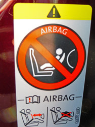 Airbag warning label